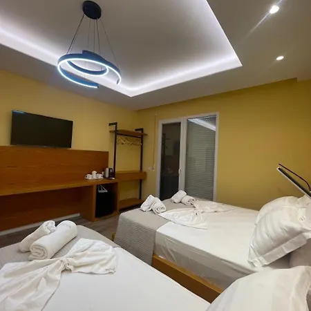 Apartment Klaudia Himare